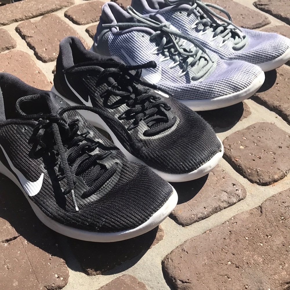 Nike Flex RN 2018 9.5 two pairs for $25